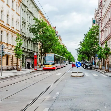 Apartament Chodska Prague By Blueground 2