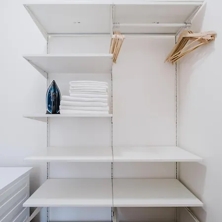 Apartament Chodska Prague By Blueground 2 *