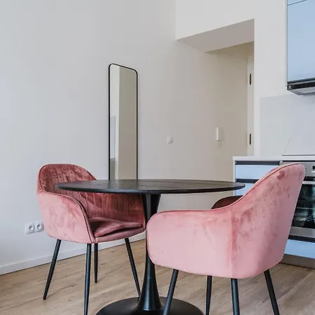 Chodska Prague By Blueground 2 Apartament *